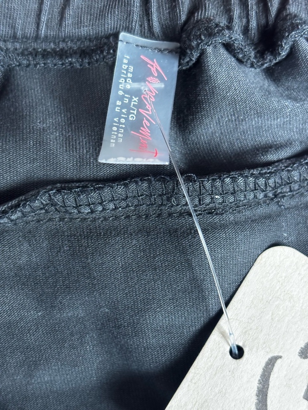Free People Movement Shorts. NWOT SIZE XL Oversized Stretchy - Picture 4 of 4